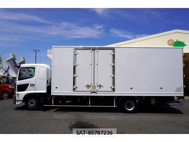 Hino RANGER 2025-03 8231505-2