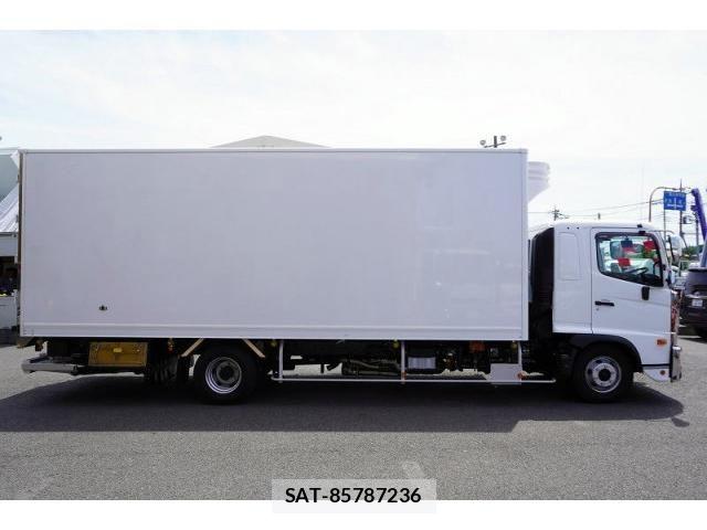 Hino RANGER 2025-03 8231505-4
