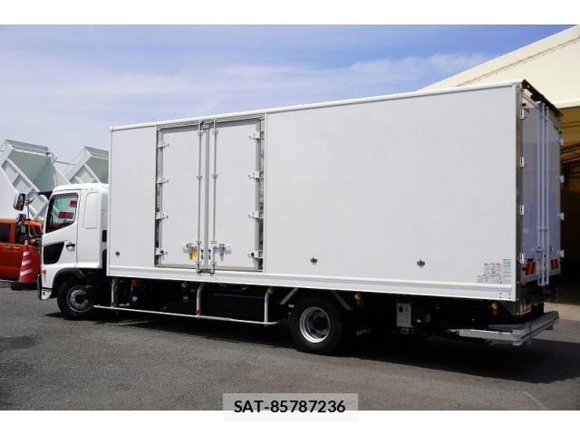 Hino RANGER 2025-03 8231505-6
