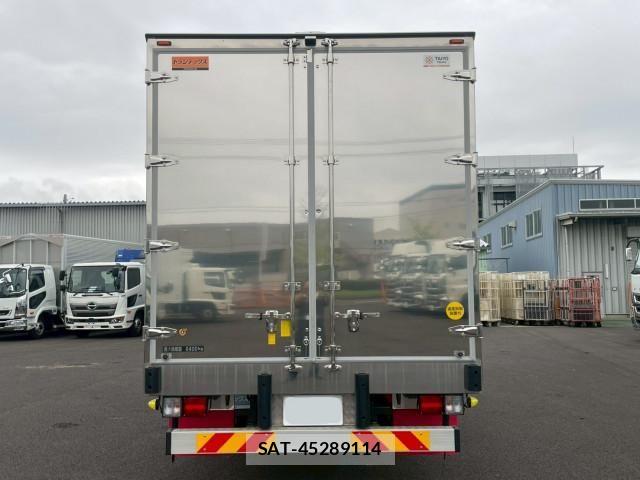 Hino RANGER 2025-11 8231483-4