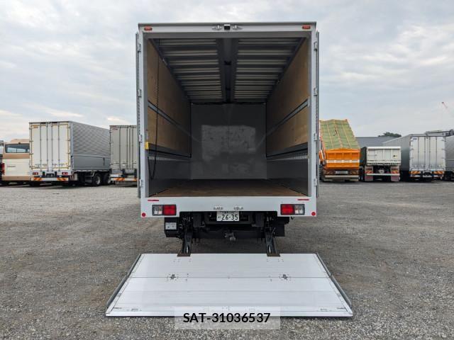 Hino RANGER 2023-05 8231518-12