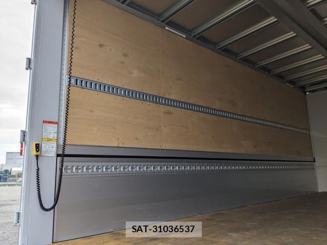 Hino RANGER 2023-05 8231518-24