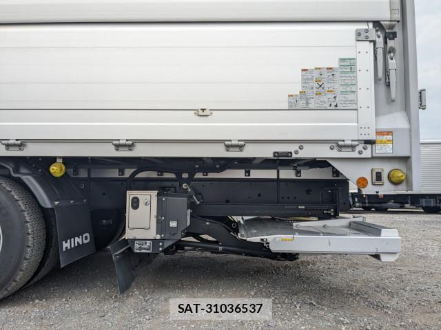 Hino RANGER 2023-05 8231518-26