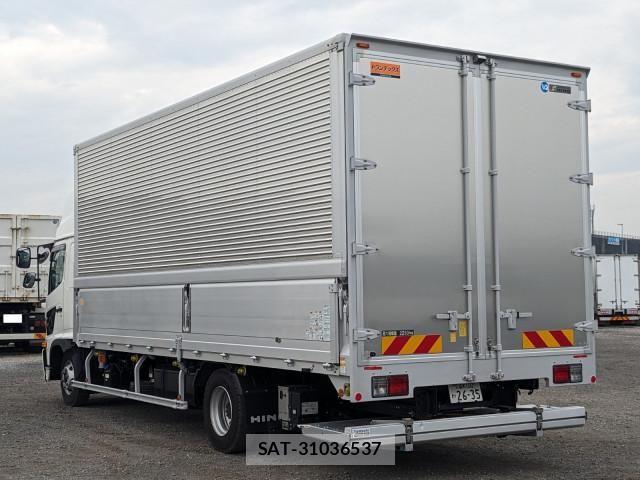 Hino RANGER 2023-05 8231518-2