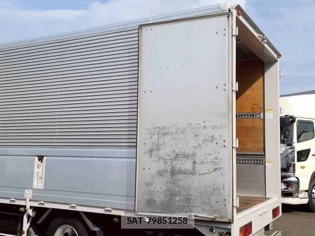 Hino RANGER 2015-09 8231551-15
