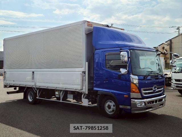 Hino RANGER 2015-09 8231551-2