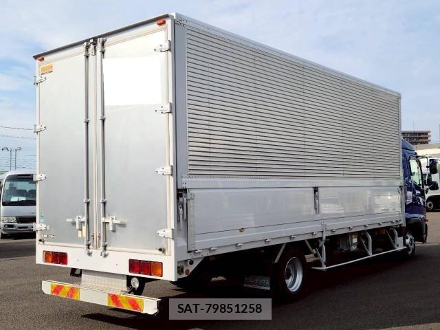 Hino RANGER 2015-09 8231551-3