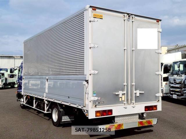 Hino RANGER 2015-09 8231551-5