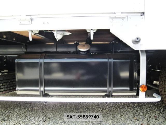 Hino RANGER 2026-01 8231533-17