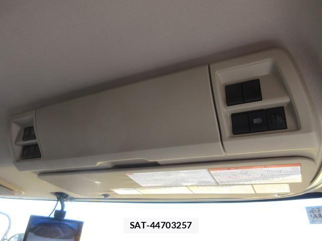 Hino RANGER 2025-12 8231494-16
