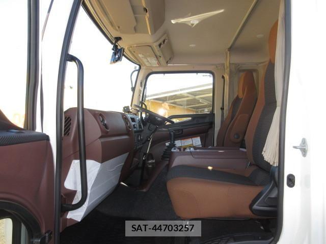 Hino RANGER 2025-12 8231494-18