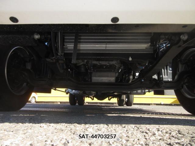 Hino RANGER 2025-12 8231494-24