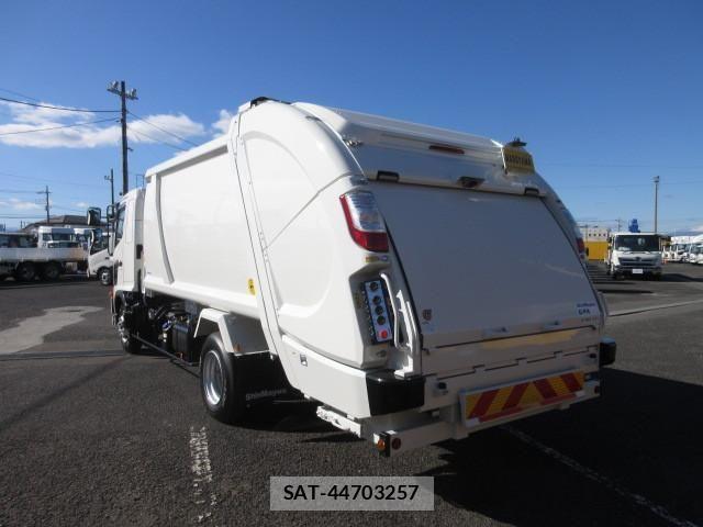 Hino RANGER 2025-12 8231494-2