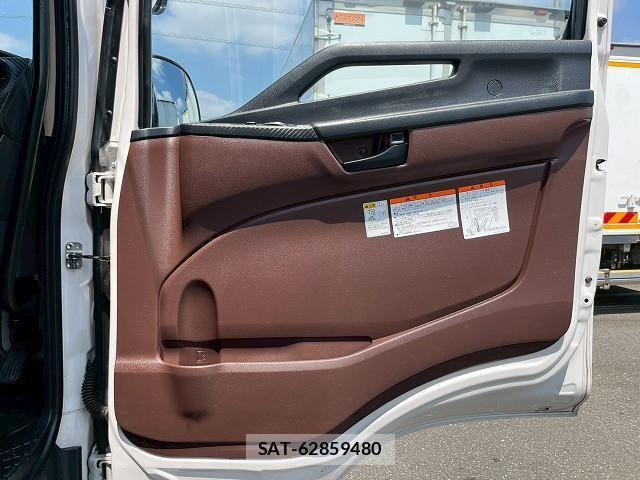 Hino RANGER 2021-05 8231545-16
