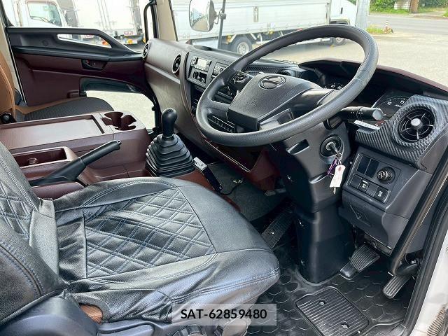Hino RANGER 2021-05 8231545-17