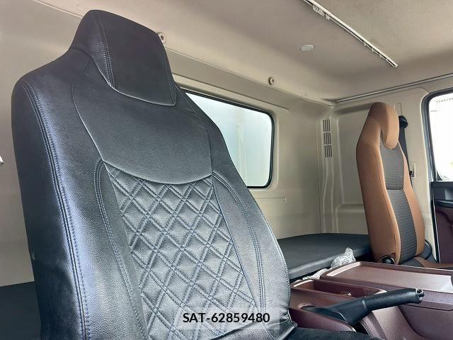 Hino RANGER 2021-05 8231545-18