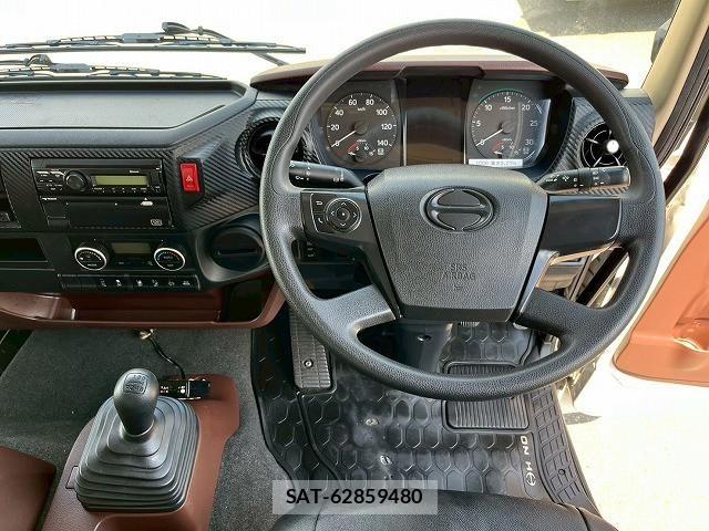 Hino RANGER 2021-05 8231545-24