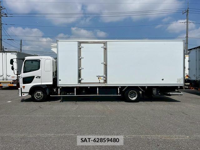 Hino RANGER 2021-05 8231545-8