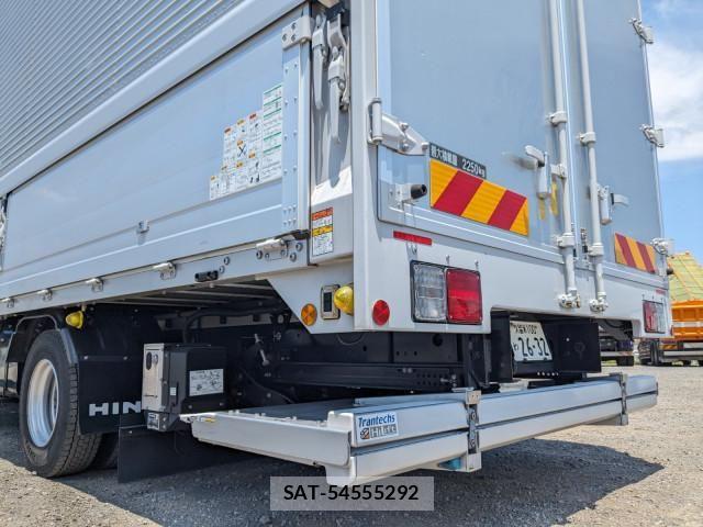 Hino RANGER 2023-05 8231514-6