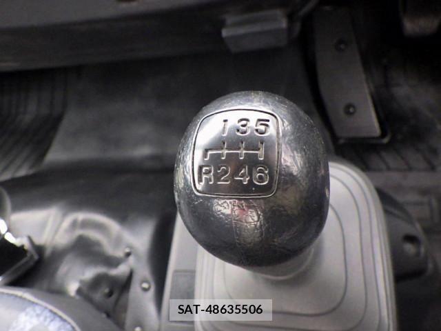 Hino RANGER 2017-01 8231554-18