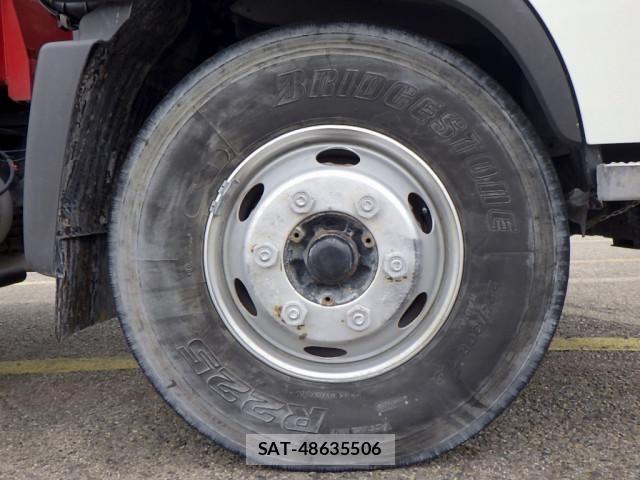 Hino RANGER 2017-01 8231554-23