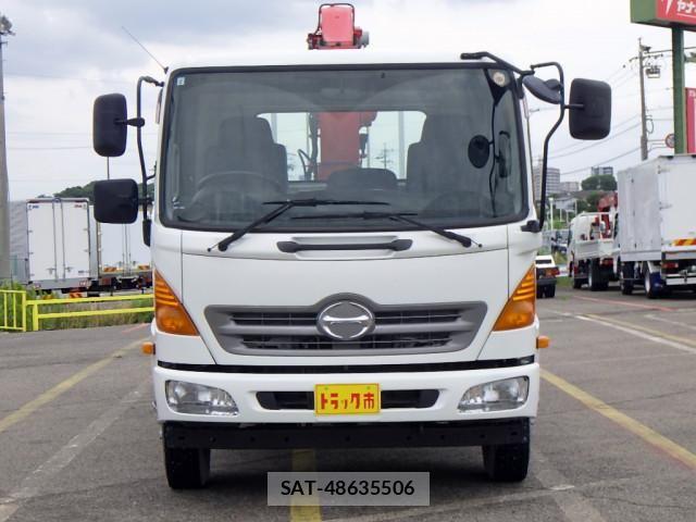 Hino RANGER 2017-01 8231554-2