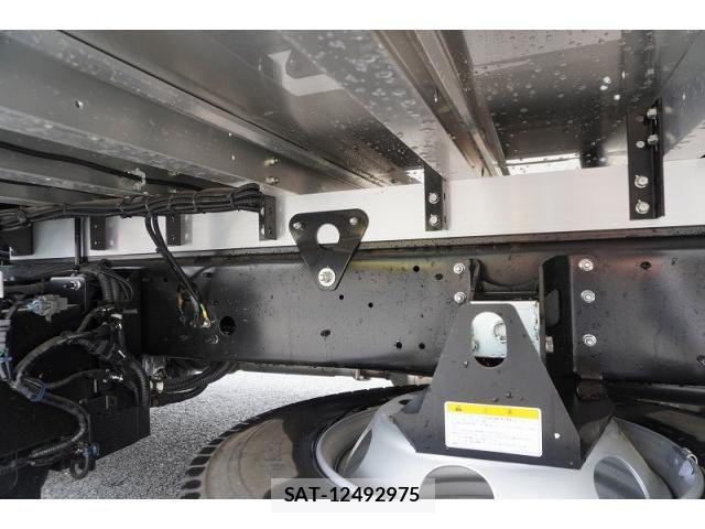 Hino RANGER 2025-09 8231506-11