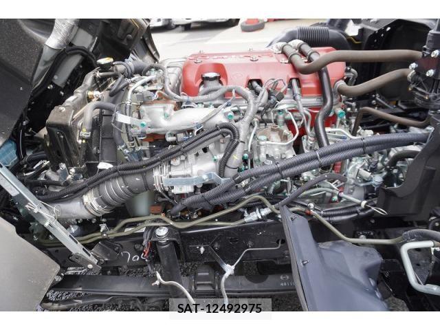 Hino RANGER 2025-09 8231506-12