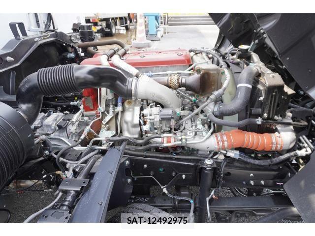 Hino RANGER 2025-09 8231506-13