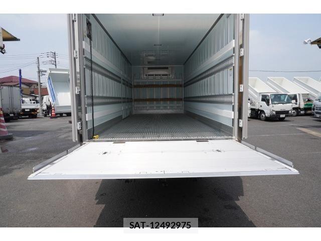 Hino RANGER 2025-09 8231506-26