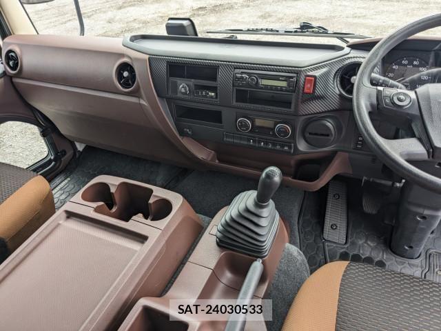 Hino RANGER 2023-07 8231539-11