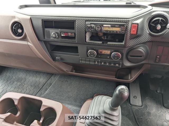 Hino RANGER 2023-08 8231542-27