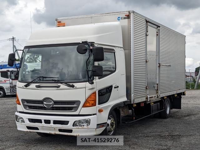 Hino RANGER 2017-03 8231575-0