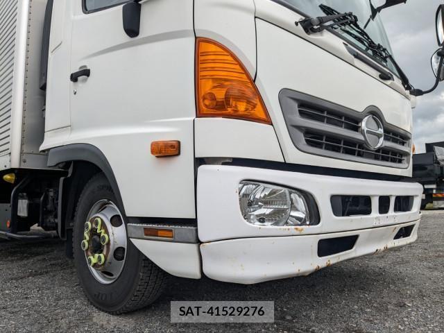 Hino RANGER 2017-03 8231575-14