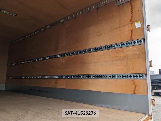 Hino RANGER 2017-03 8231575-23