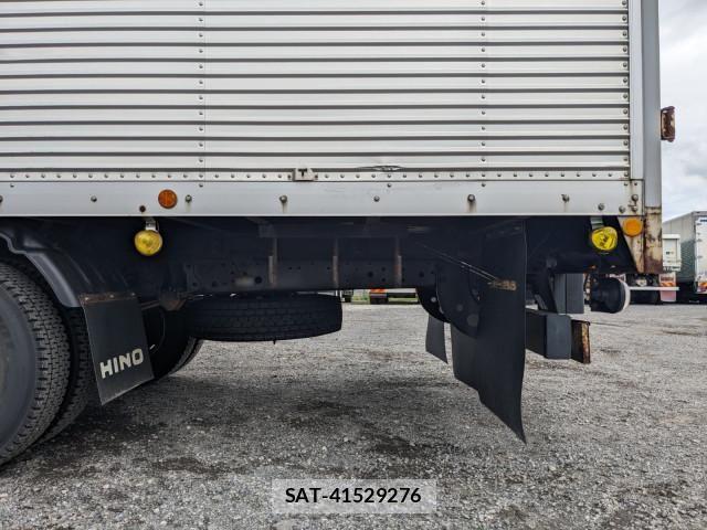 Hino RANGER 2017-03 8231575-26