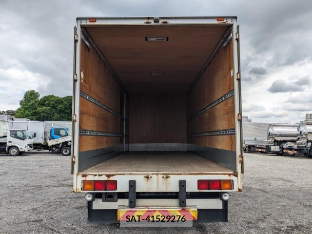 Hino RANGER 2017-03 8231575-7