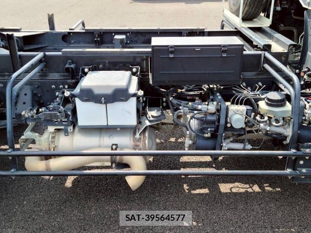 Hino RANGER 2023-07 8231550-24