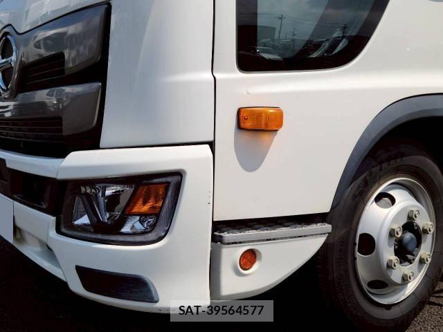 Hino RANGER 2023-07 8231550-26