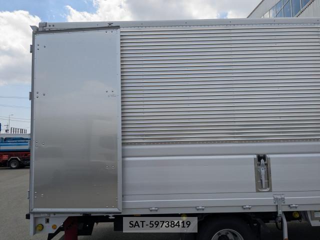 Hino RANGER 2025-09 8231528-19