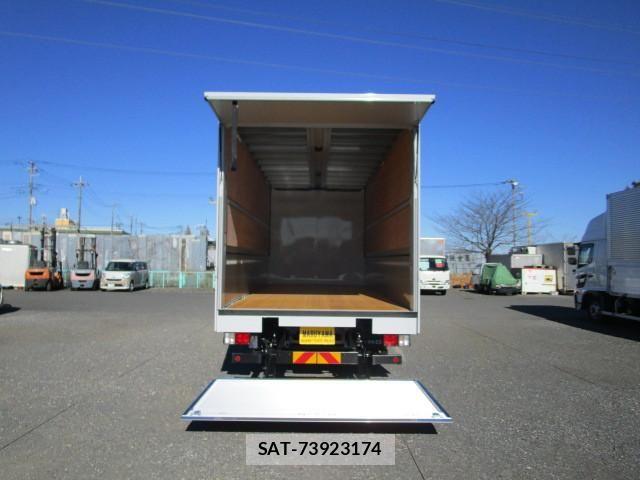 Hino RANGER 2025-12 8231501-11