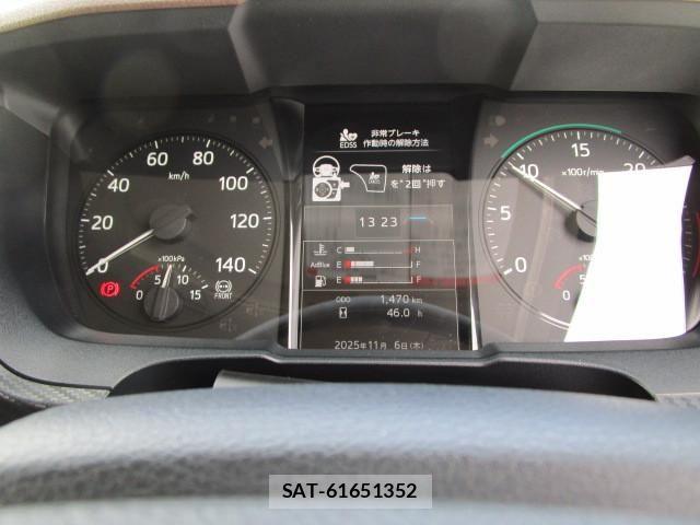 Hino RANGER 2025-11 8231502-17
