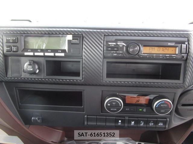 Hino RANGER 2025-11 8231502-18