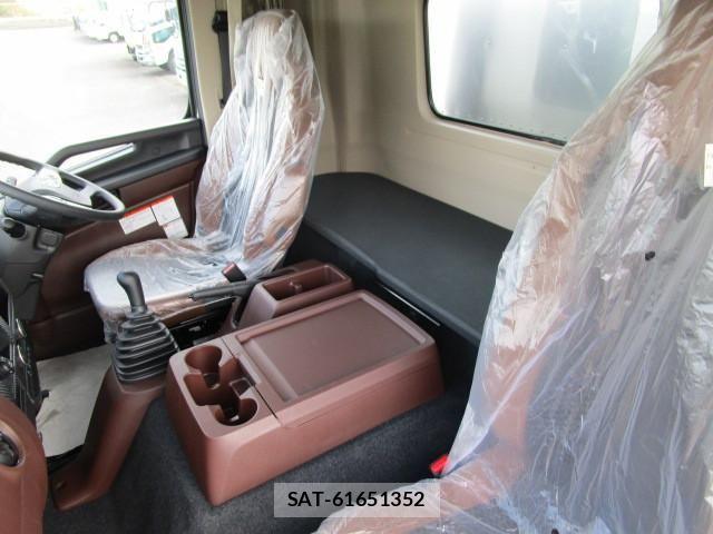 Hino RANGER 2025-11 8231502-22