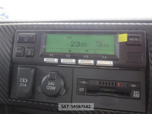 Hino RANGER 2024-12 8231509-15