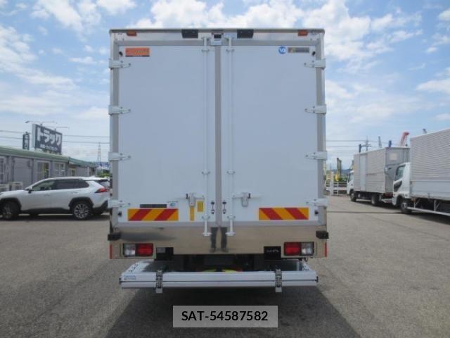 Hino RANGER 2024-12 8231509-6