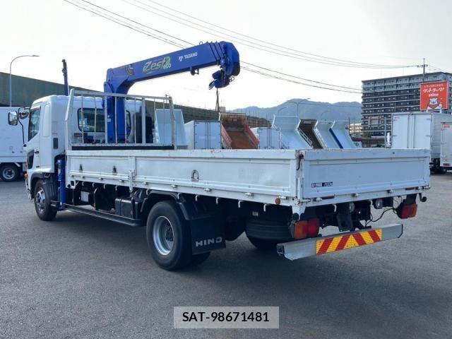 Hino RANGER 2016-01 8231557-3