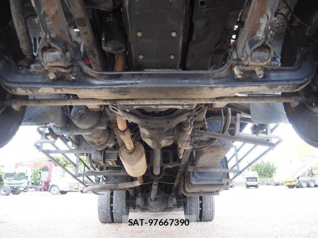 Hino RANGER 2003-07 8231568-13