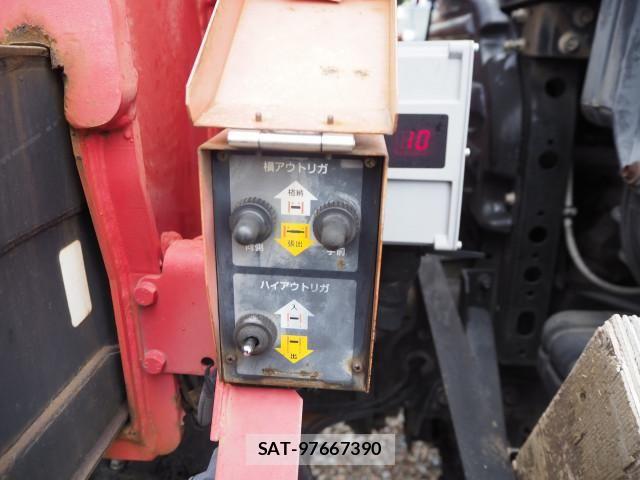 Hino RANGER 2003-07 8231568-18