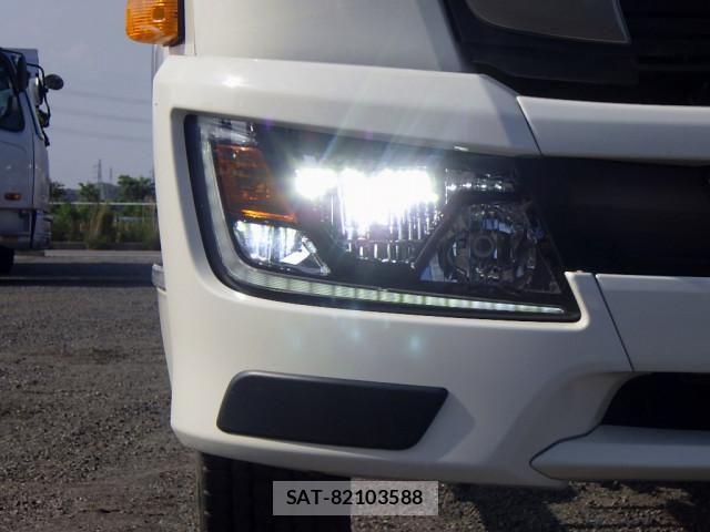 Hino RANGER 2023-03 8231549-23